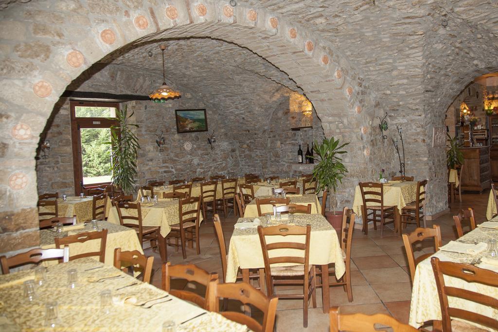 Agriturismo La Vecchia Cascina Di Paolo & Belinda Villa Pietrelcina Luaran gambar