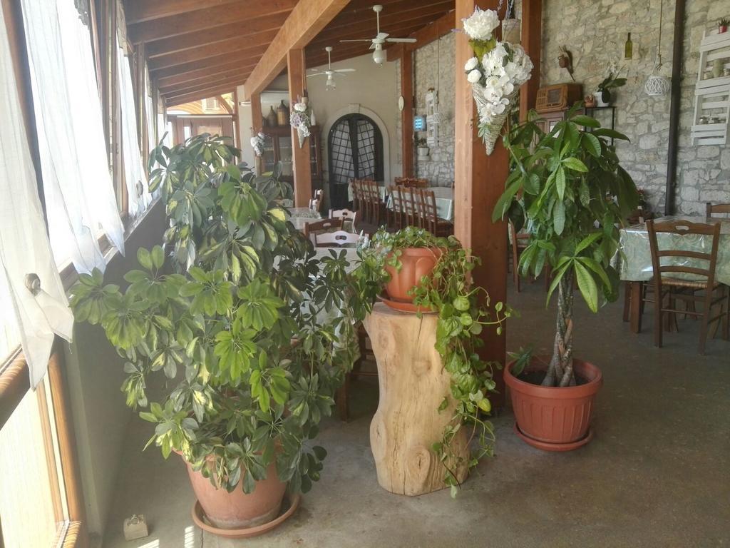 Agriturismo La Vecchia Cascina Di Paolo & Belinda Villa Pietrelcina Luaran gambar